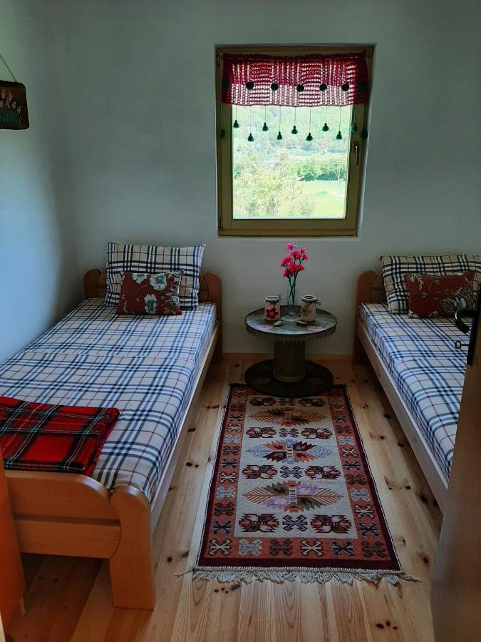 Kosta's Romantic House Плав